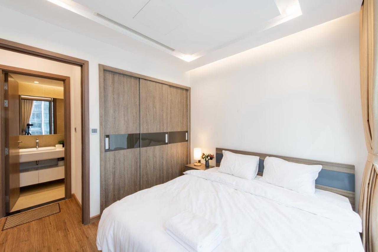 Hi-Home Suites - Vinhomes Metropolis Hanoj Exteriér fotografie