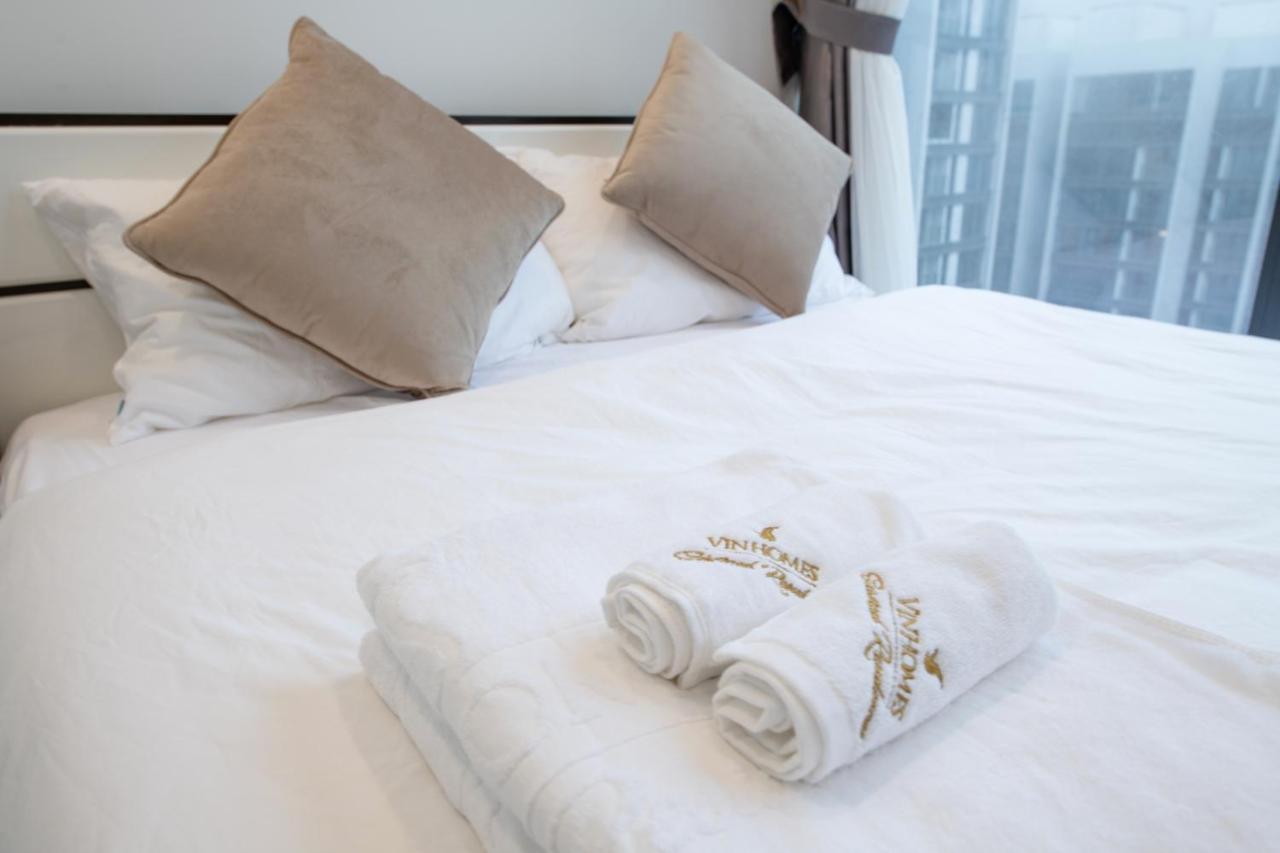 Hi-Home Suites - Vinhomes Metropolis Hanoj Exteriér fotografie