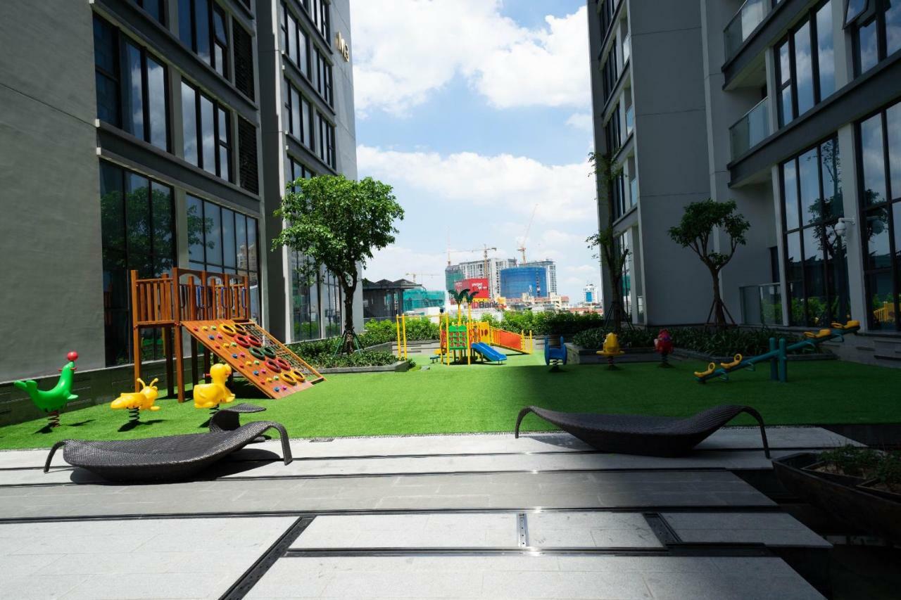Hi-Home Suites - Vinhomes Metropolis Hanoj Exteriér fotografie